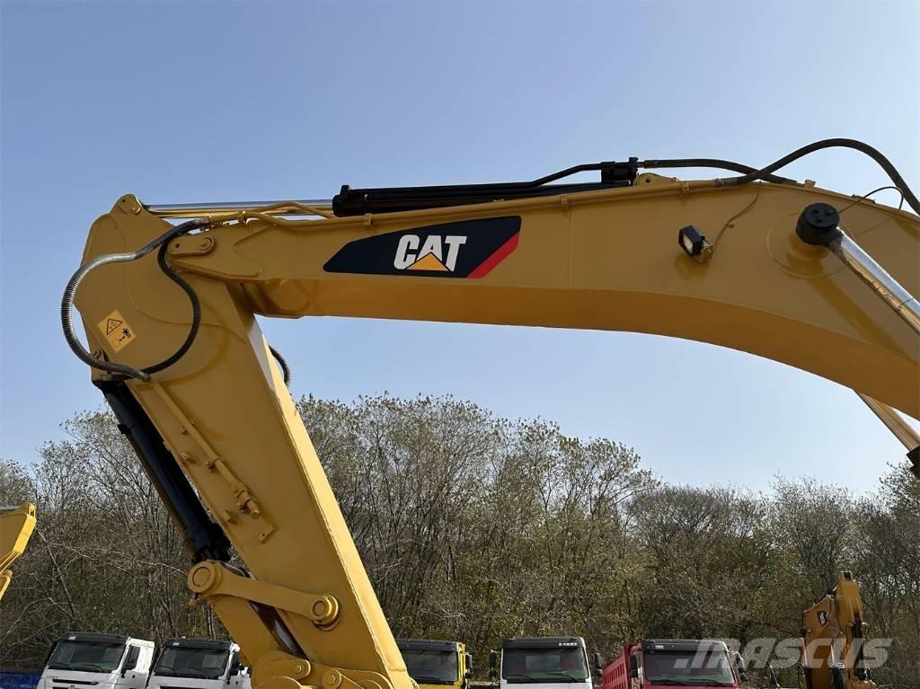 CAT 336D Paletli ekskavatörler
