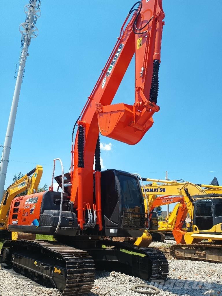 Hitachi ZX 200 Paletli ekskavatörler