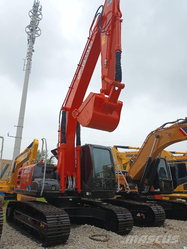 Hitachi ZX 200 Paletli ekskavatörler