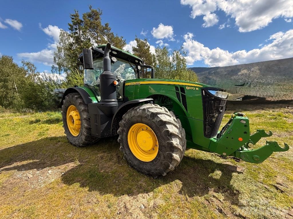 John Deere 8370 R Traktörler