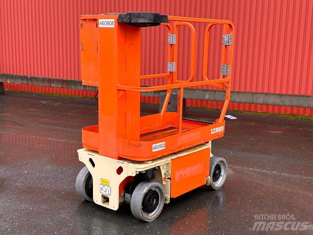 JLG 1230 ES Makasli platformlar