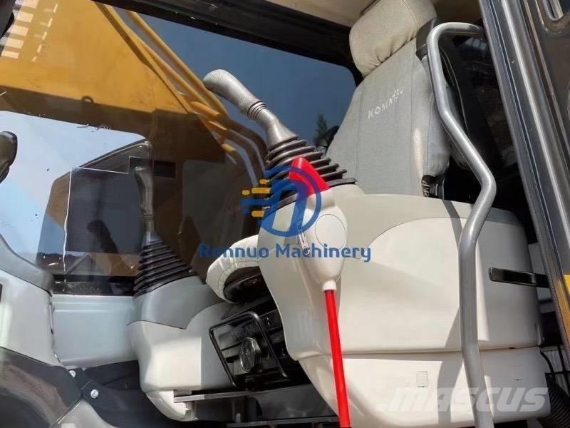 Komatsu PC360-8 Paletli ekskavatörler