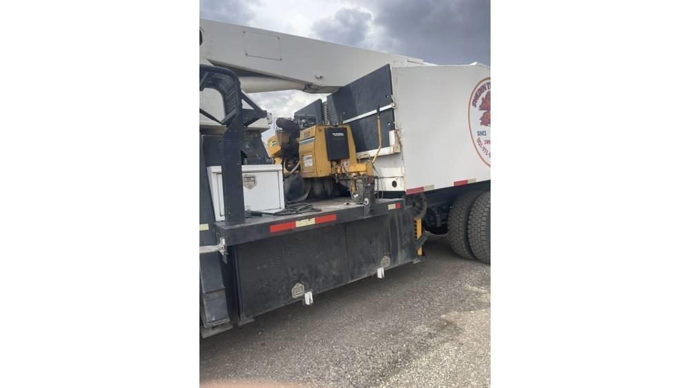 Ford F 7000 Araç üstü platformlar