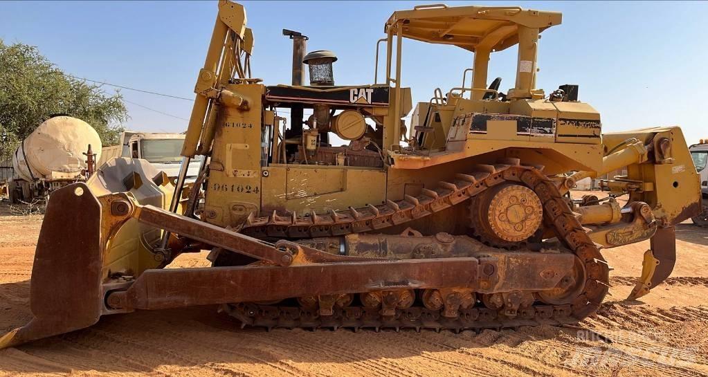 CAT D8R Paletli dozerler