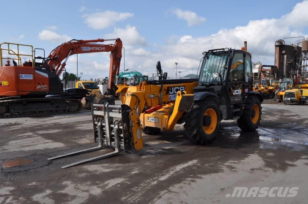 JCB 540-140 Teleskopik yükleyiciler