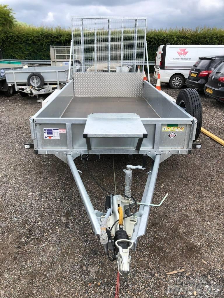 Ifor Williams GP 126 Hafif çekiciler