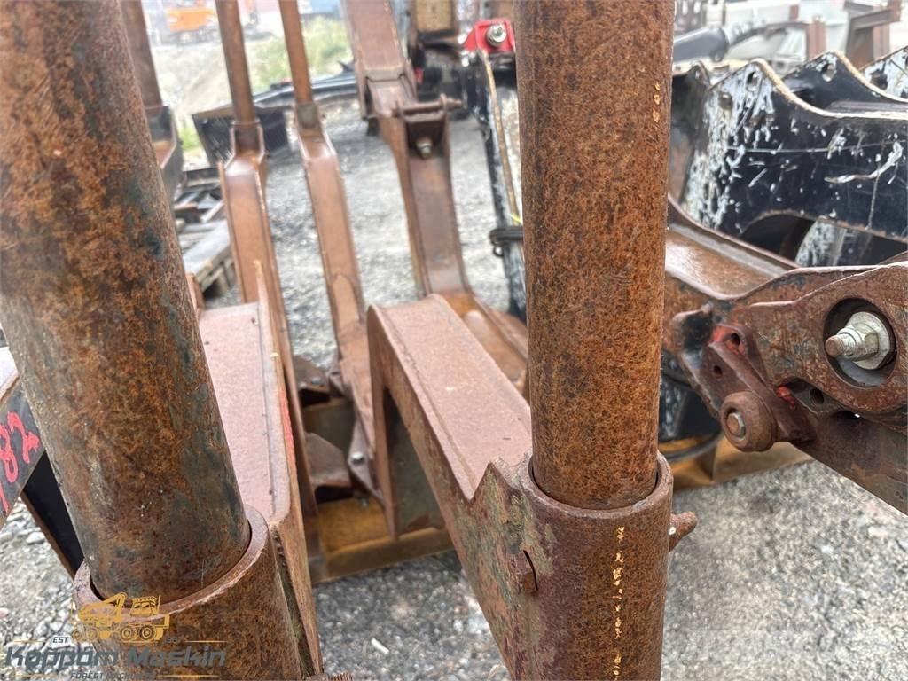 Valmet 840 Diger parçalar