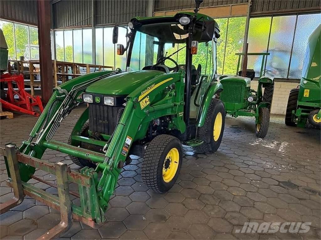 John Deere 3320 Traktörler