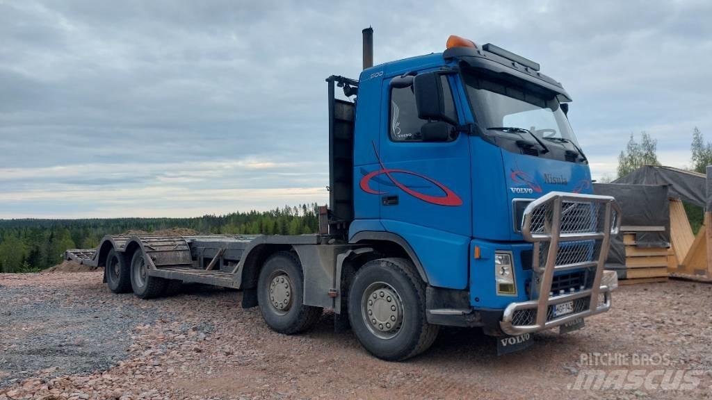 Volvo FH12 8x4 Orman makinesi taşıma kamyonları