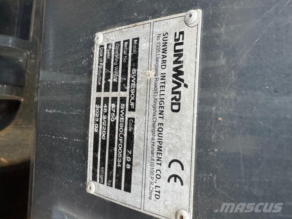 Sunward SWE90UF Midi ekskavatörler 7 - 12 t