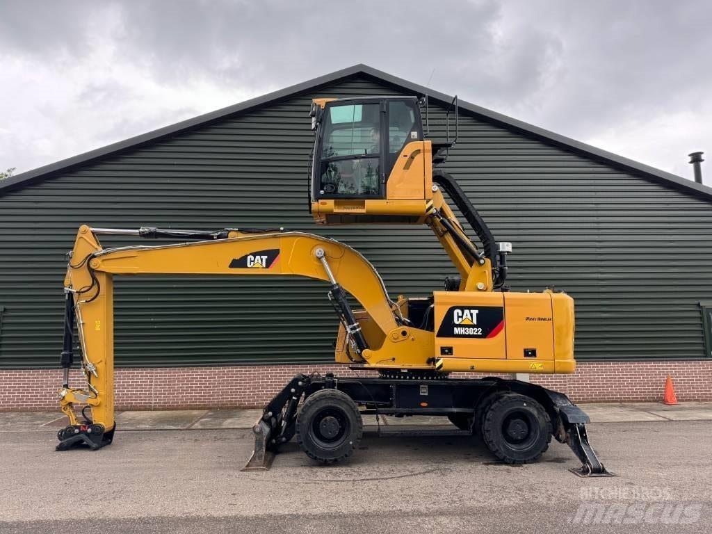 CAT MH3022 Atık taşıma araçları
