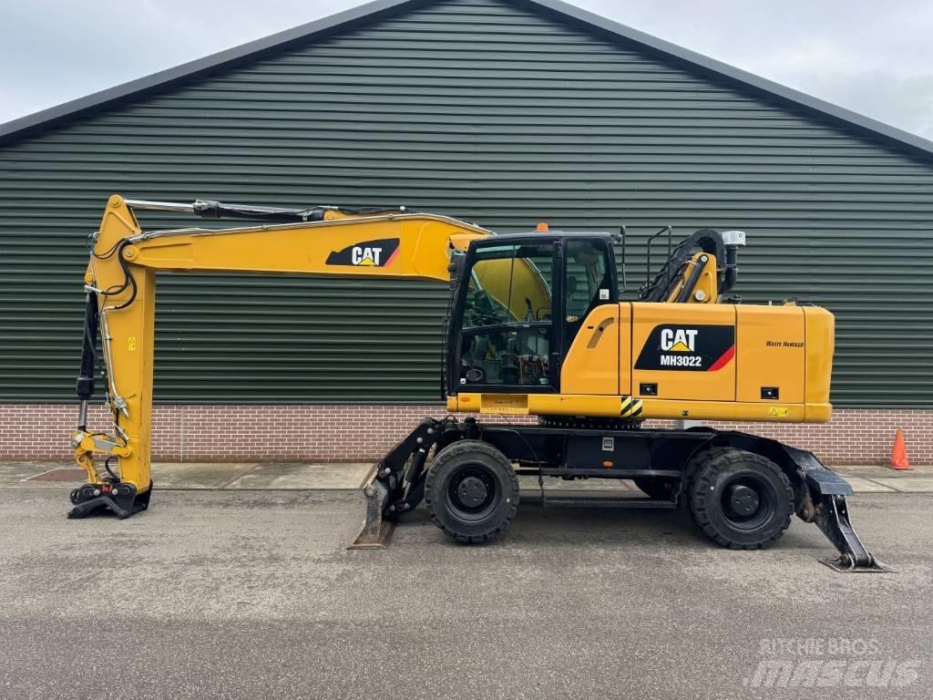CAT MH3022 Atık taşıma araçları