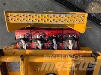 Haulotte Compact 10 Makasli platformlar