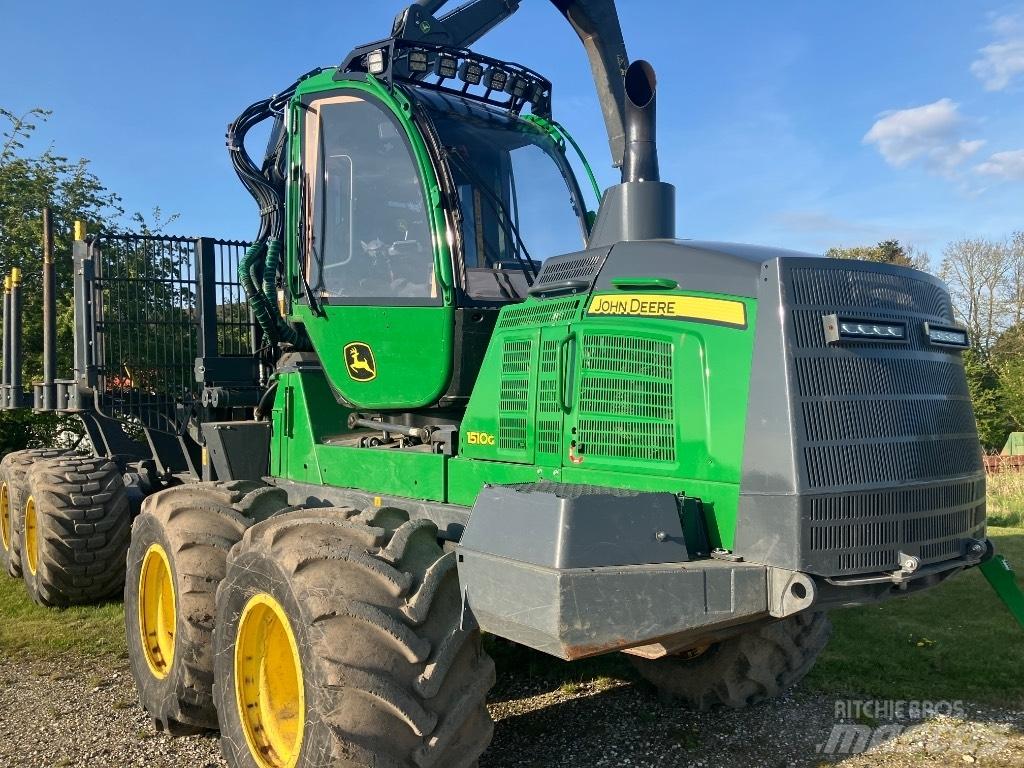 John Deere 1510G Tomruk yükleyici traktörler