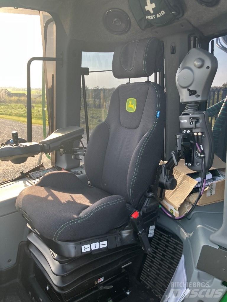 John Deere 1510G Tomruk yükleyici traktörler