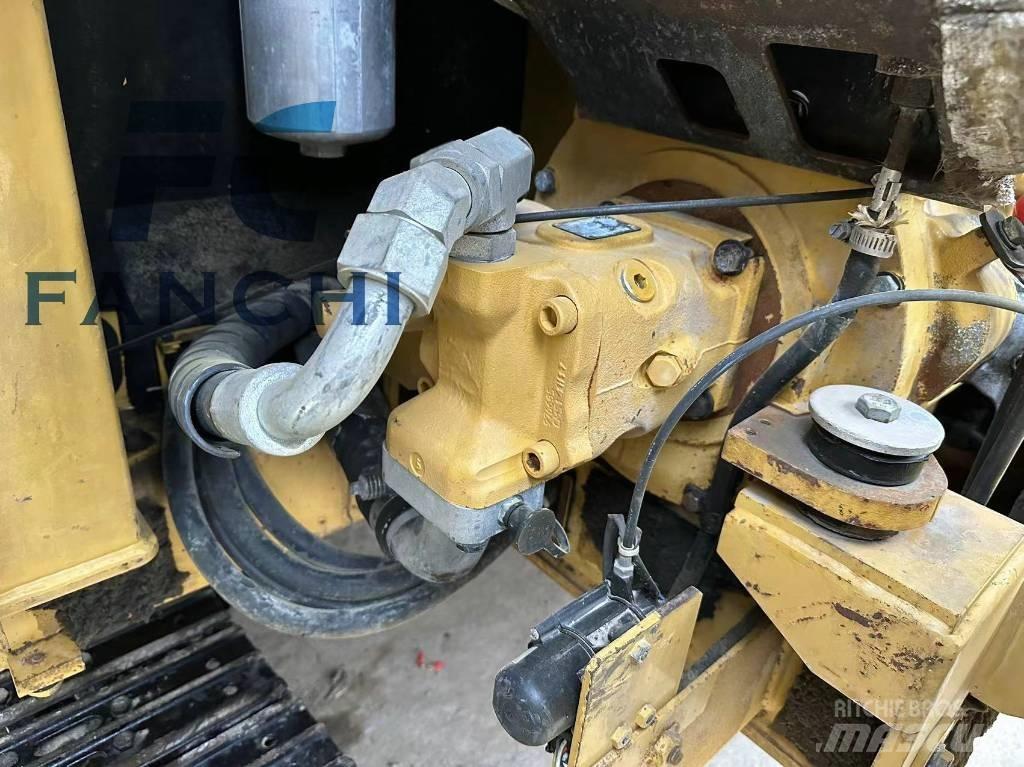 CAT 305.5E2 Mini ekskavatörler, 7 tona dek