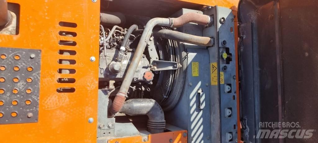 Hitachi ZX 210 LC-3 Paletli ekskavatörler
