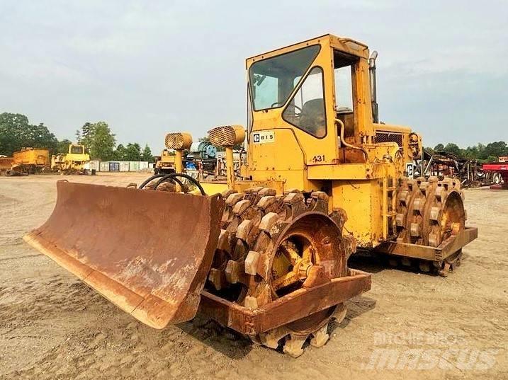 CAT 815 Zemin sıkıştırma makineleri