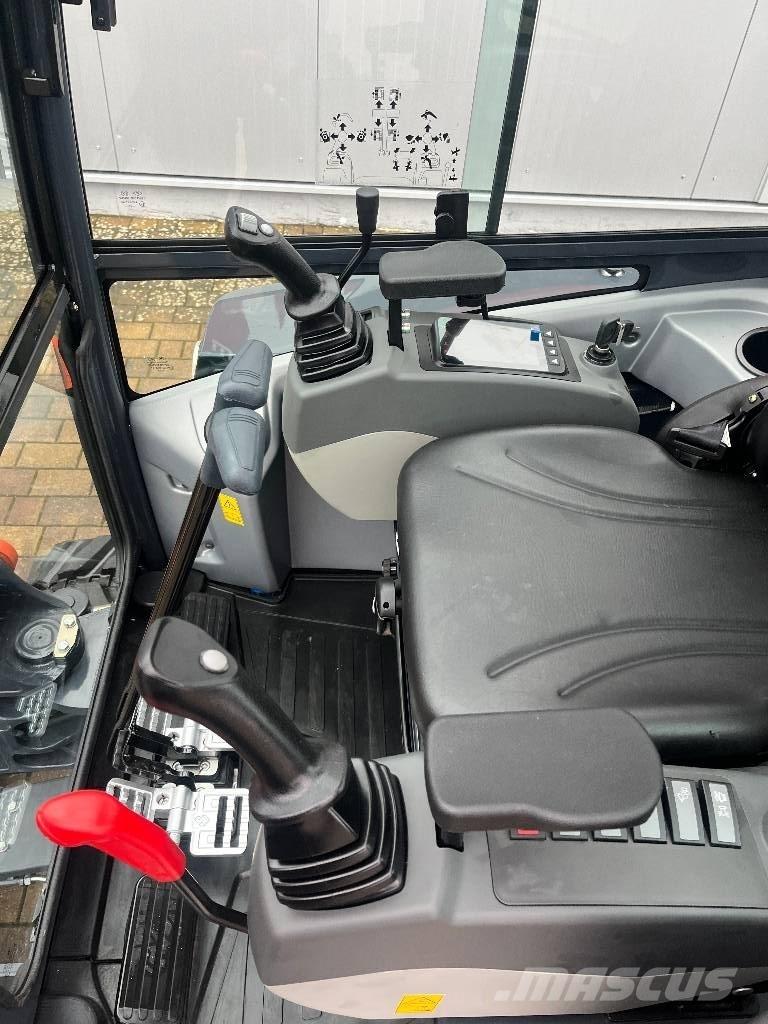 Atlas AC 25 UF Mini ekskavatörler, 7 tona dek