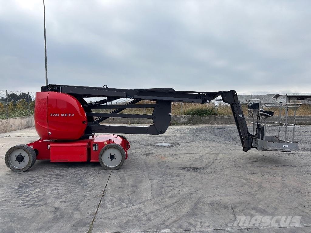 Manitou 170 AETJL Körüklü personel platformları