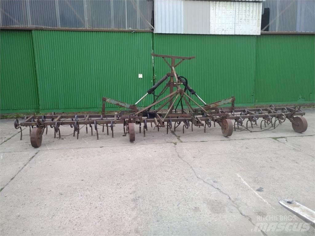 Agrostroj KON 800 Kültivatörler