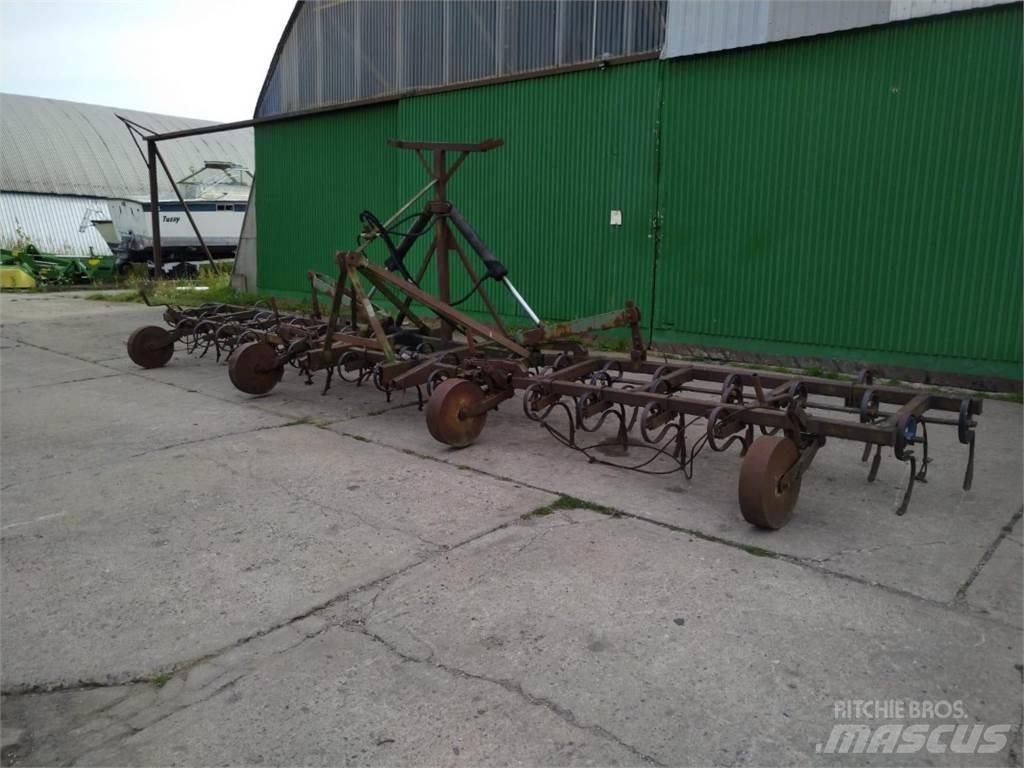 Agrostroj KON 800 Kültivatörler