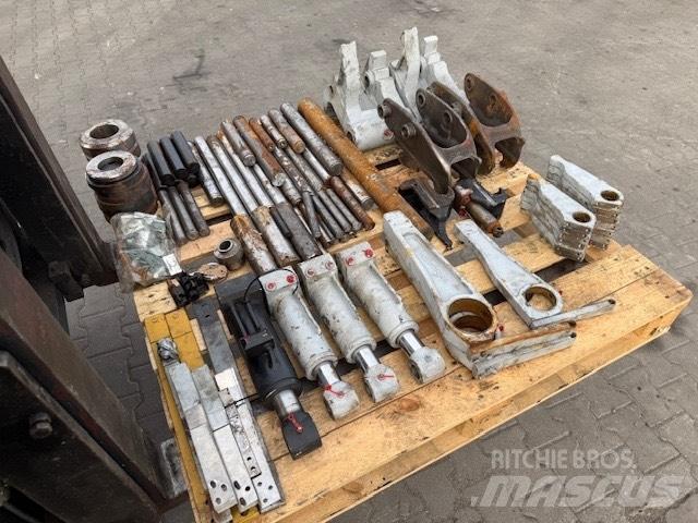Miller COMPLET PARTS Quick connectors