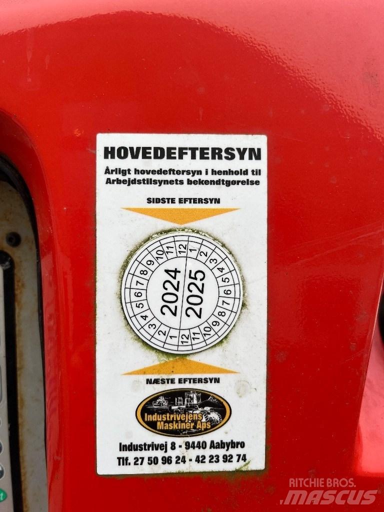 Manitou 160 ATJ Körüklü personel platformları