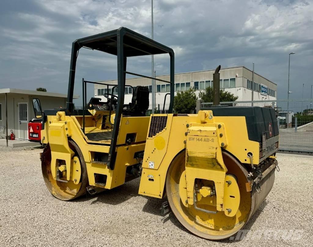 Bomag BW 144 AD-2 Çift tamburlu silindirler
