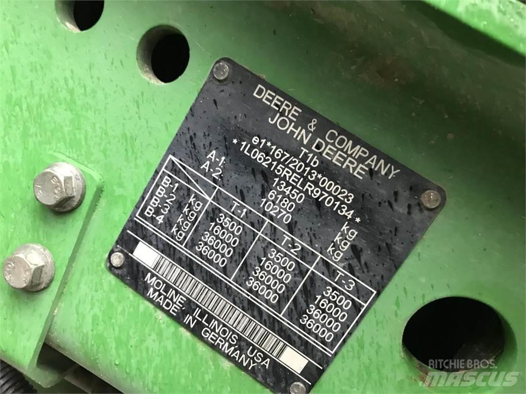 John Deere 6215R Traktörler
