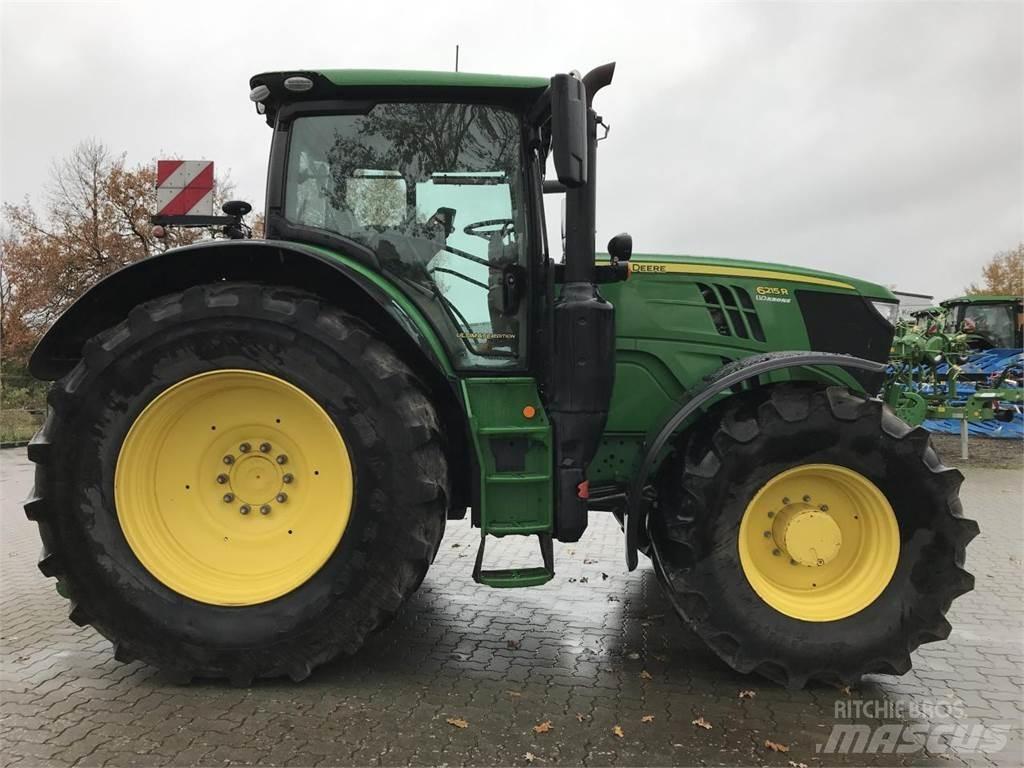 John Deere 6215R Traktörler
