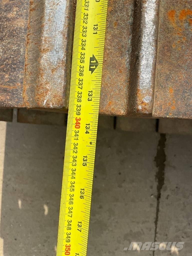 Hitachi ZX 250 LC-6 Uzun bomlu ekskavatörler