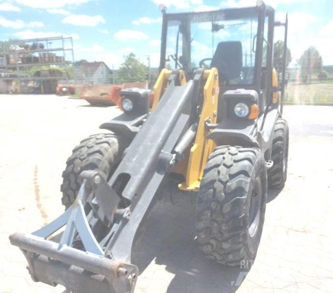Mecalac AX 1000 Tekerlekli yükleyiciler