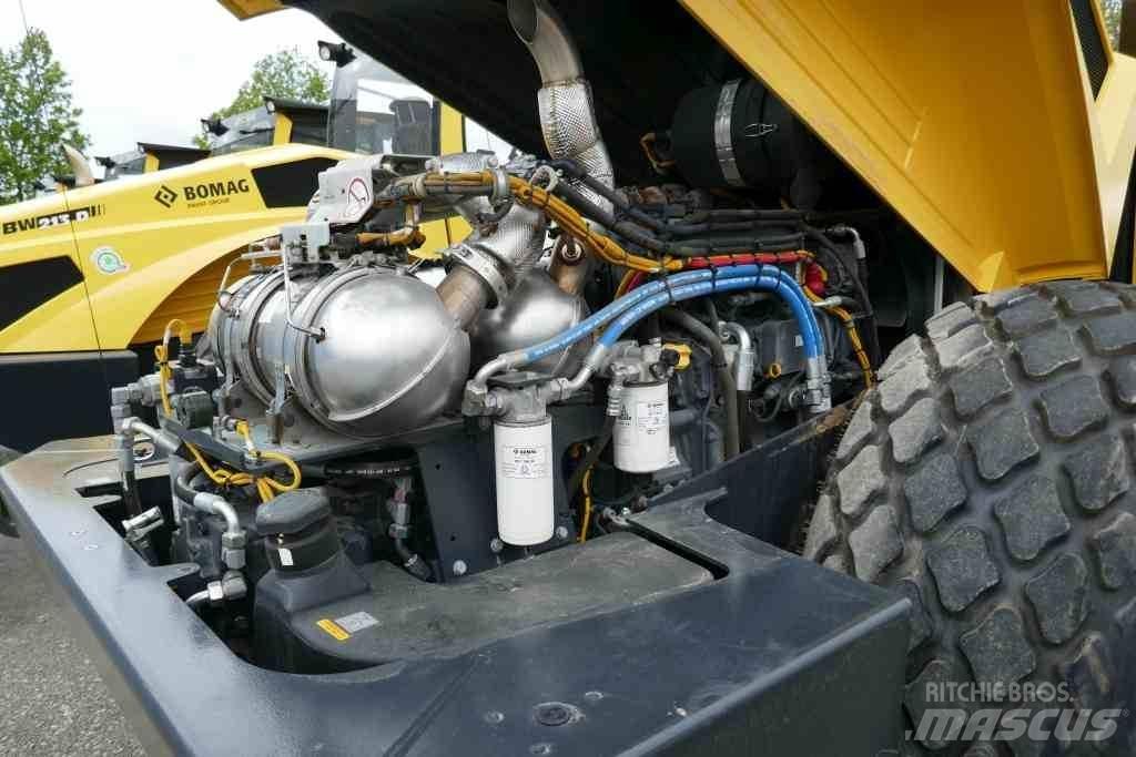 Bomag BW 213 DH-5 Zemin sıkıştırma makineleri