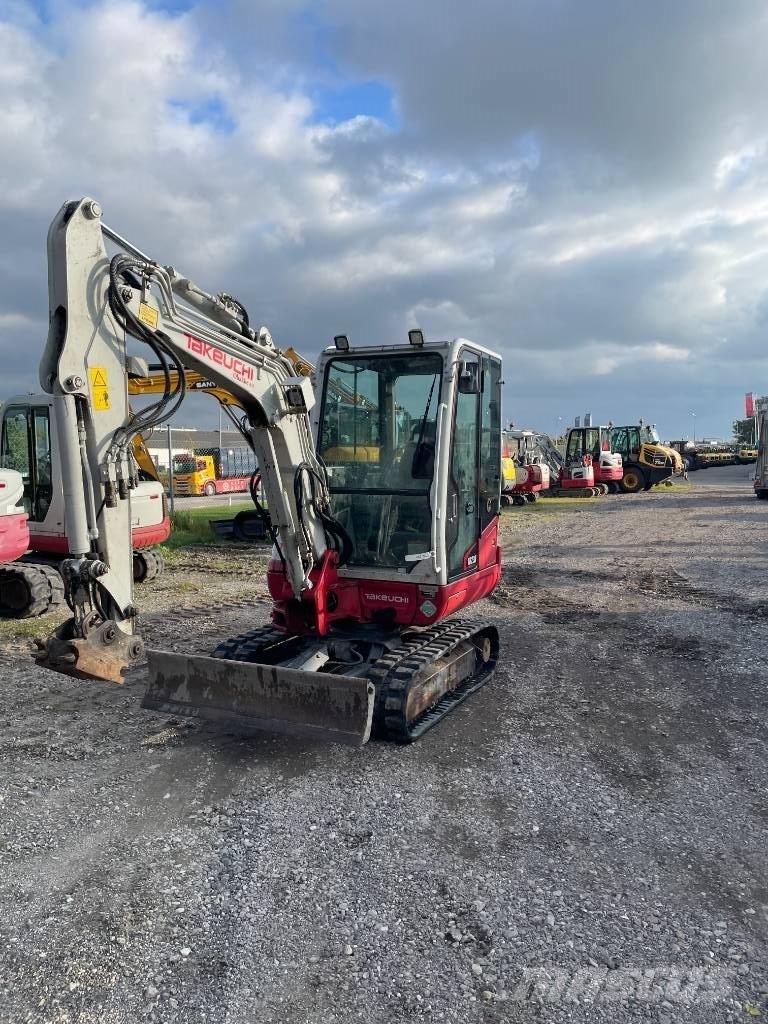Takeuchi TB 230 Mini ekskavatörler, 7 tona dek