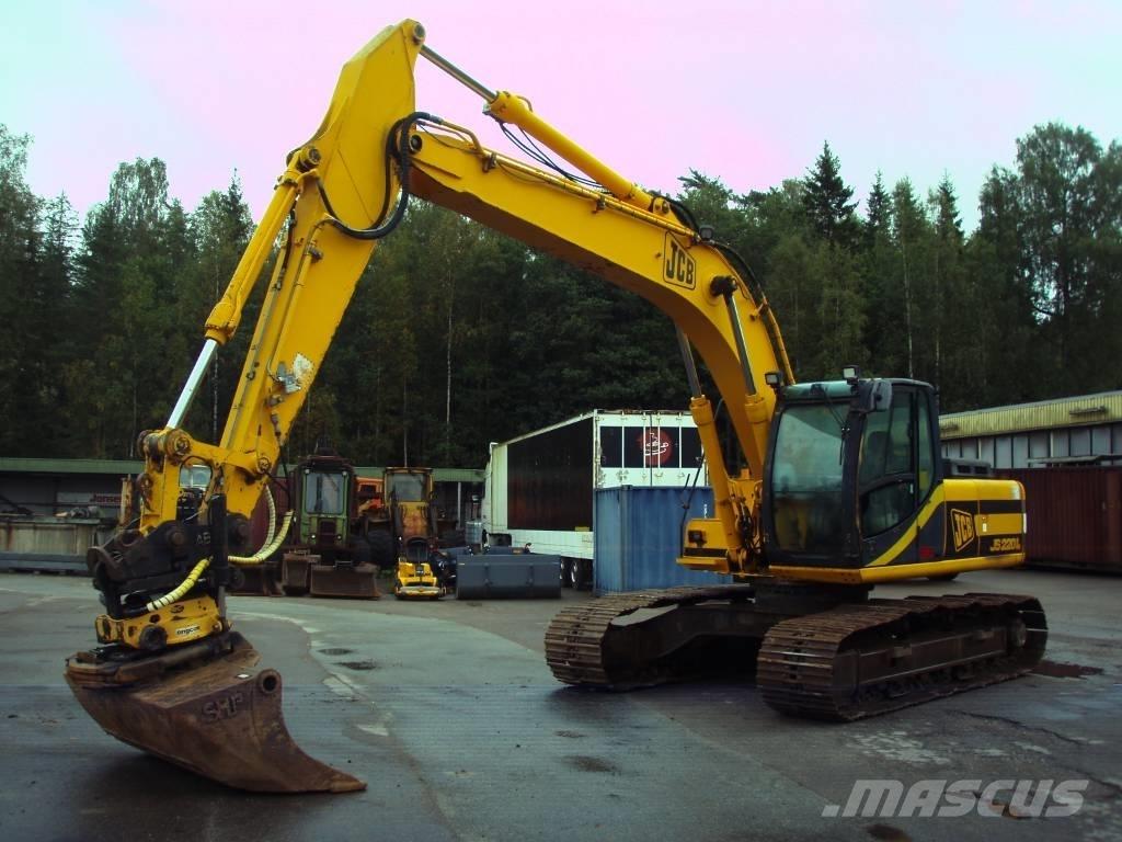 JCB JS 220 L Paletli ekskavatörler