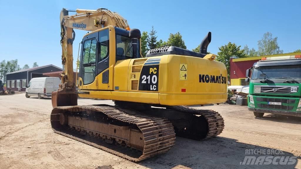 Komatsu PC 210 LC-8 Paletli ekskavatörler