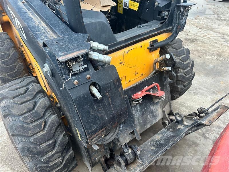 JCB 170HF Skid steer loderler