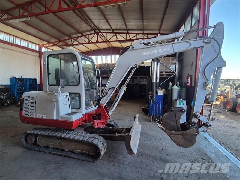 Takeuchi TB135 Mini ekskavatörler, 7 tona dek