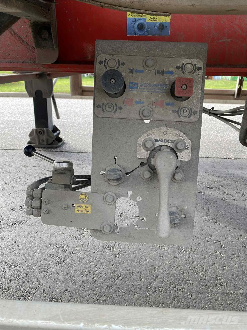 Kel-Berg 83m3 Damperli çekiciler