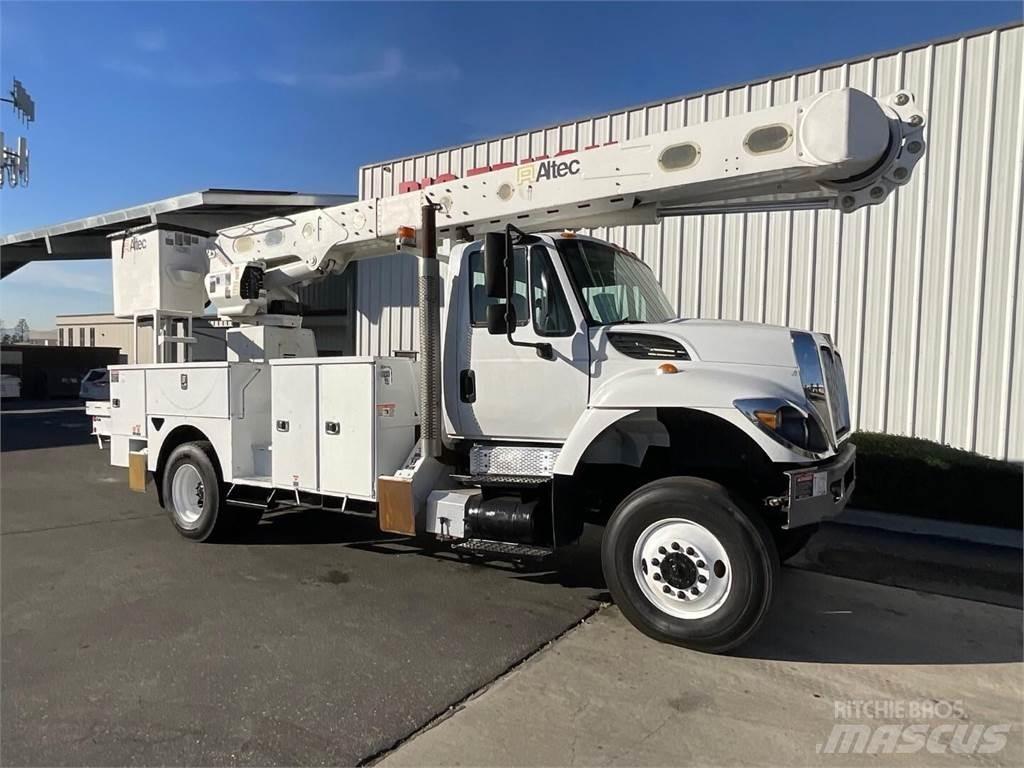 Altec AM55 Araç üstü platformlar