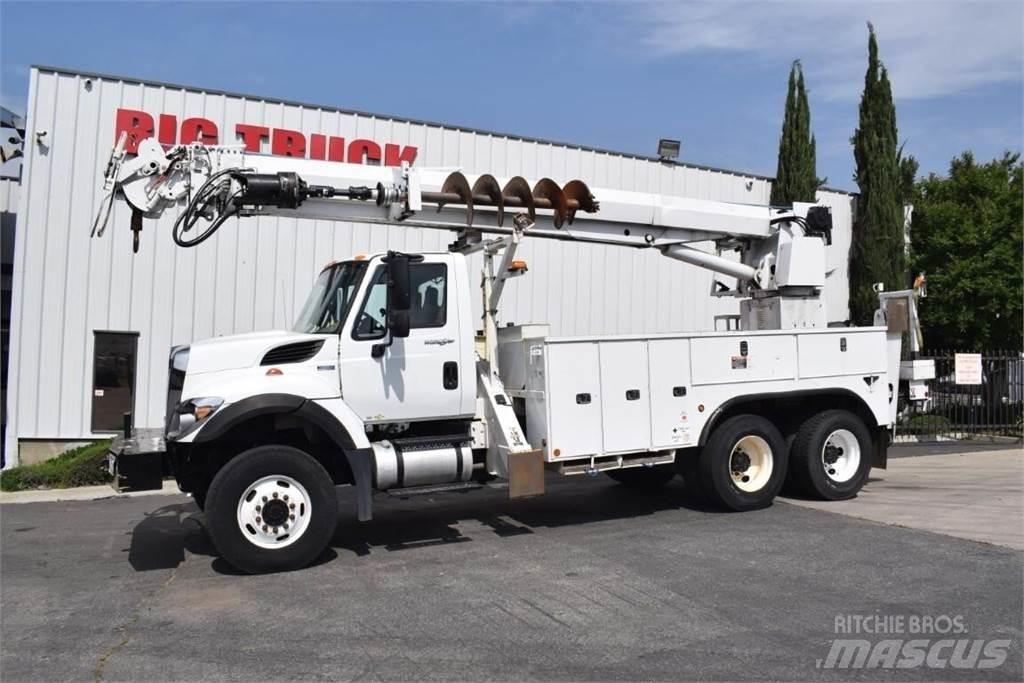 Altec D3060ATR Gezer sondaj kamyonları