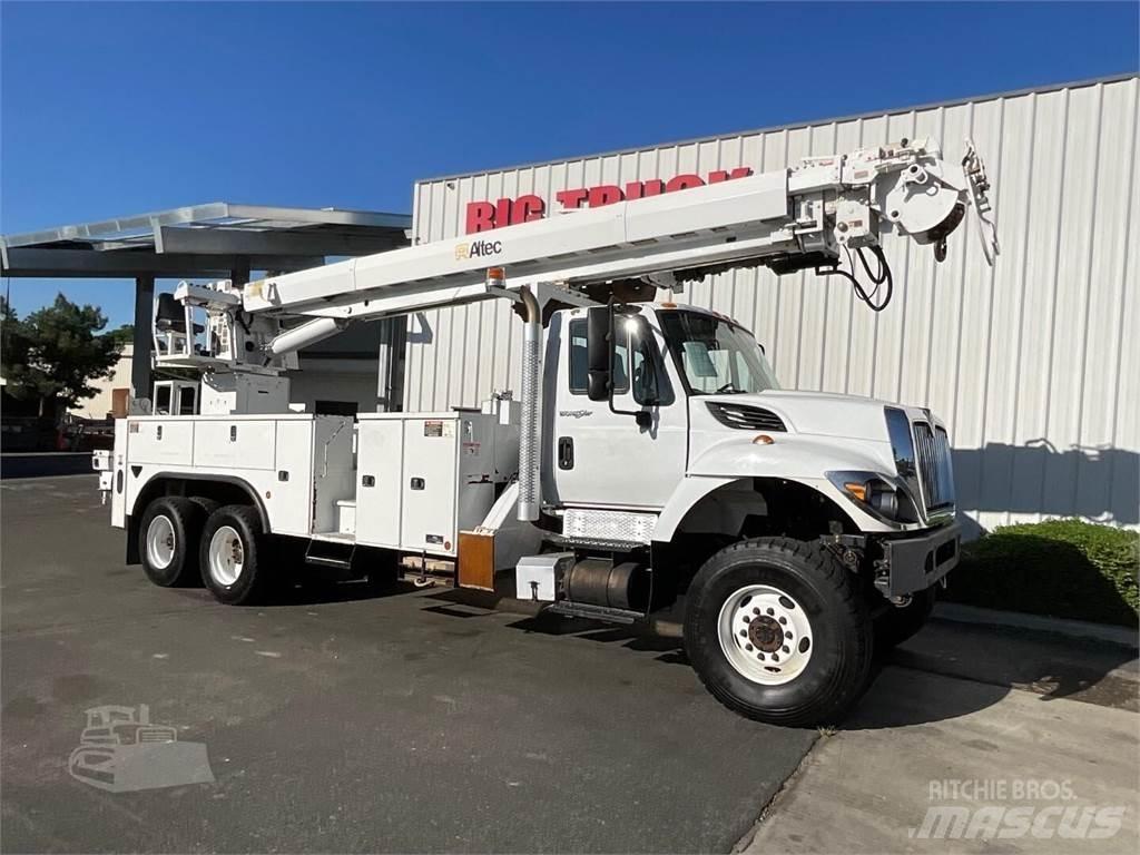 Altec D4065BTR Gezer sondaj kamyonları
