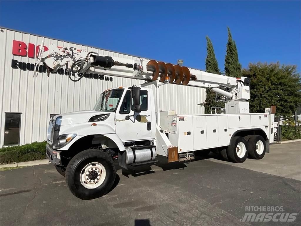 Altec D4065BTR Gezer sondaj kamyonları