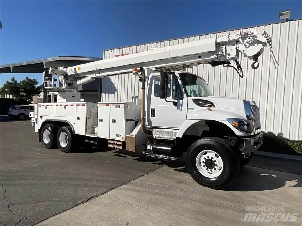 Altec D4065BTR Gezer sondaj kamyonları