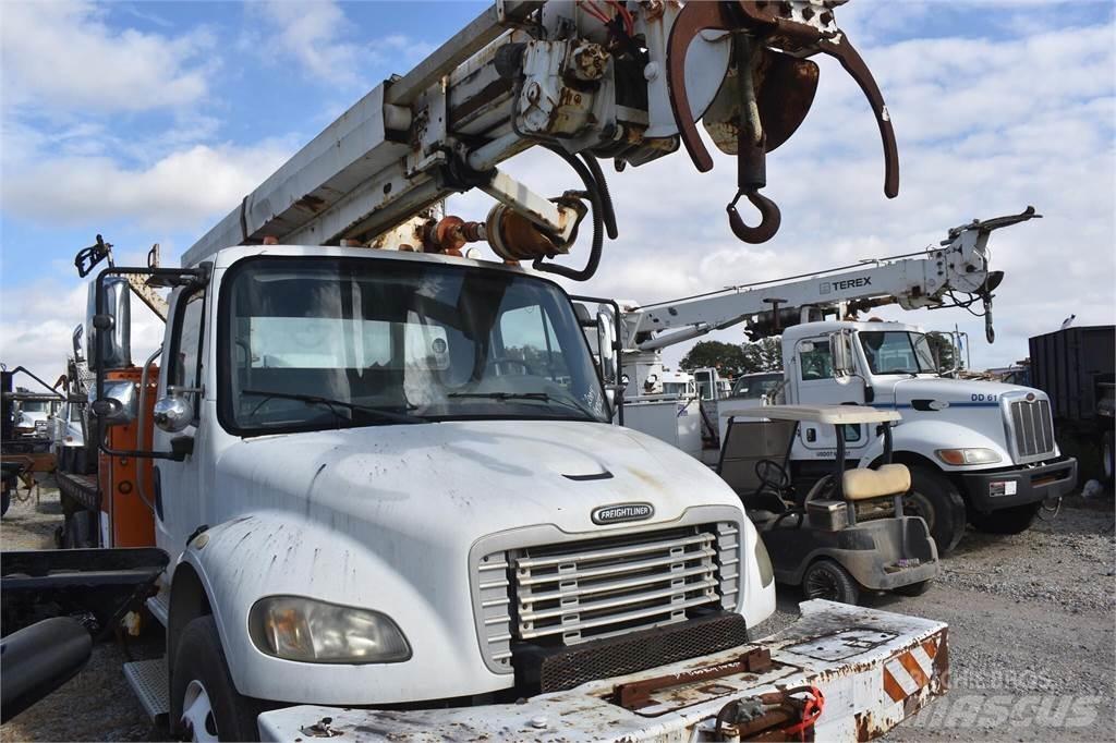 Altec D945B Gezer sondaj kamyonları