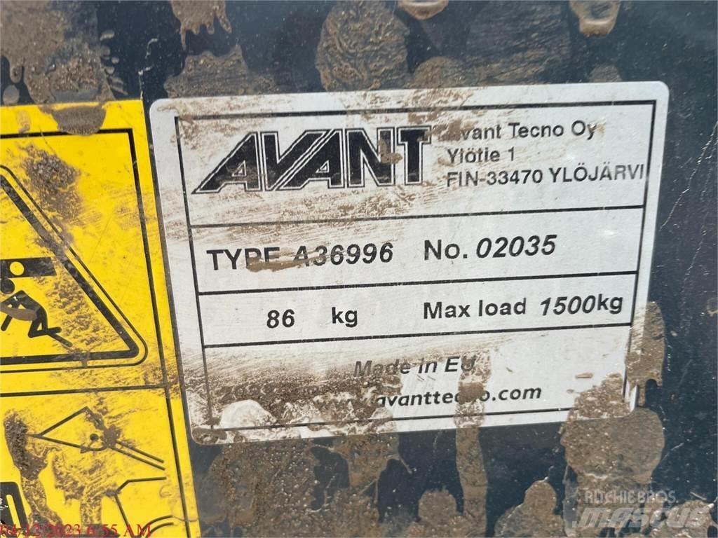 Avant 423 Tekerlekli yükleyiciler