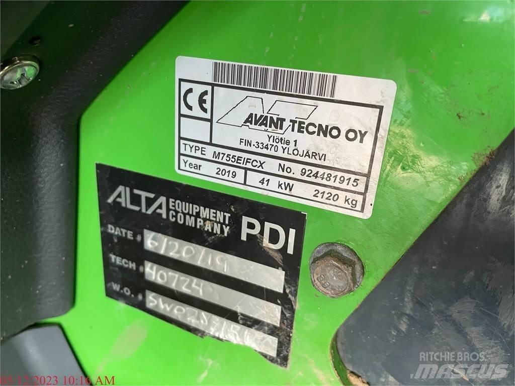 Avant 755I Tekerlekli yükleyiciler