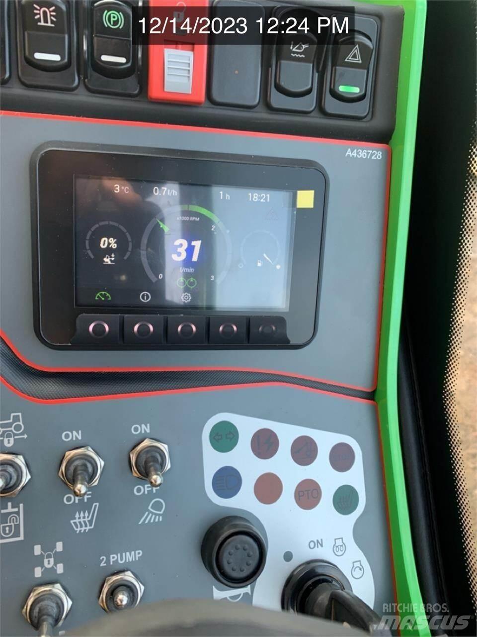 Avant 755I Tekerlekli yükleyiciler
