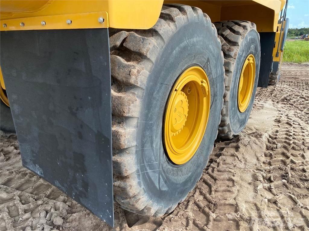 Bell B30E Belden kirma kaya kamyonu